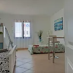 Buganvillas 77 公寓 *