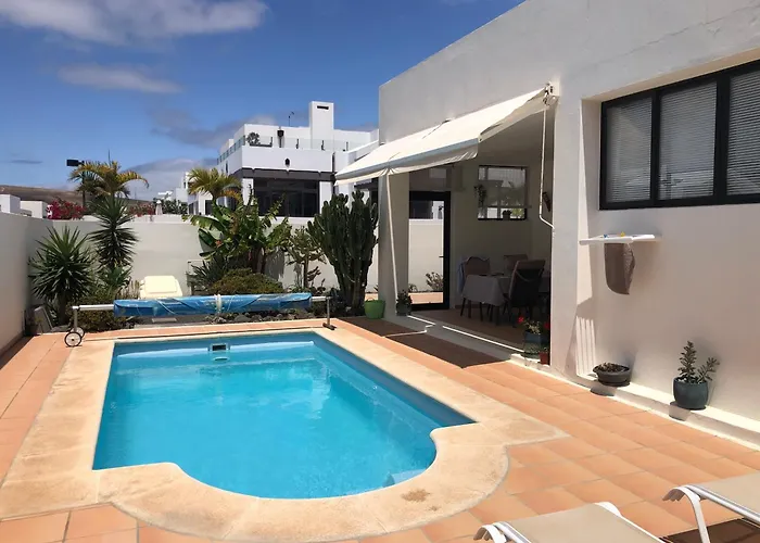 Buganvillas 77 * بلايا بلانكا